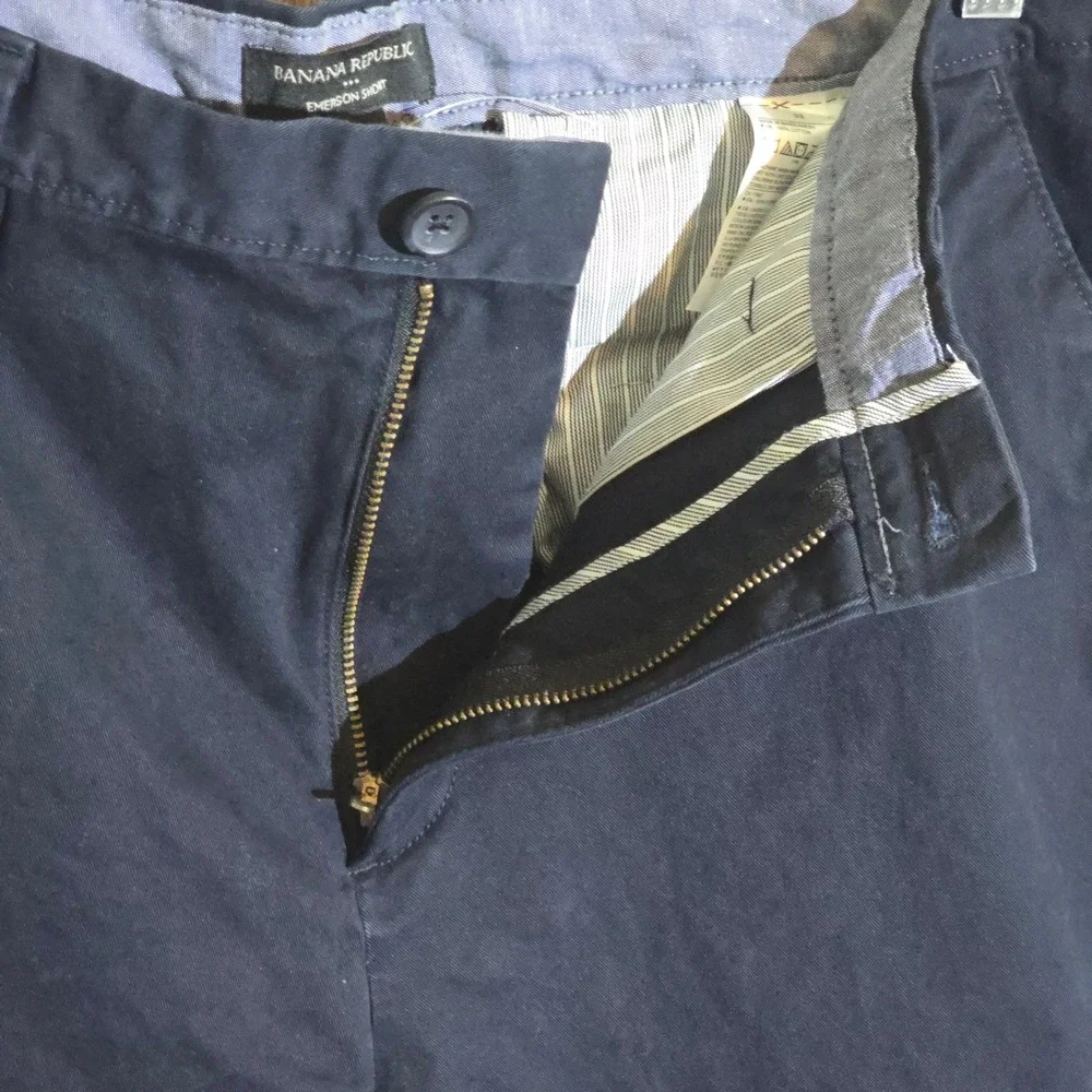 Banana Republic Emerson Short Chino Shorts 33 Navy Blue Mens 9 Inch Inseam